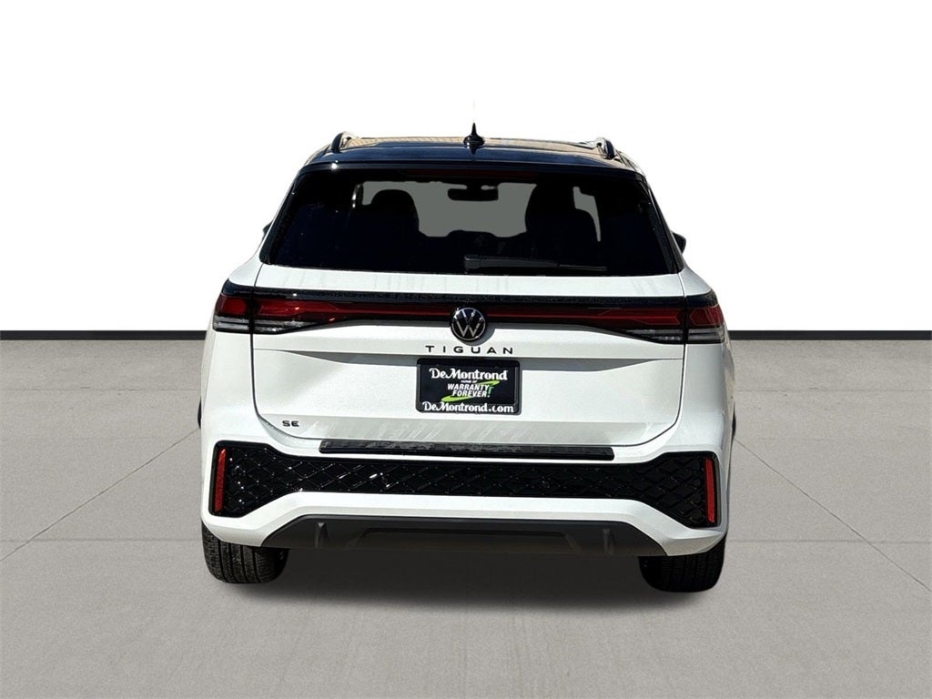 2026 Volkswagen Tiguan 2.0T SE R-Line Black