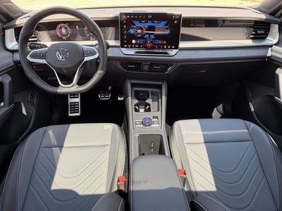 2025 Volkswagen Tiguan 2.0T SE R-Line Black