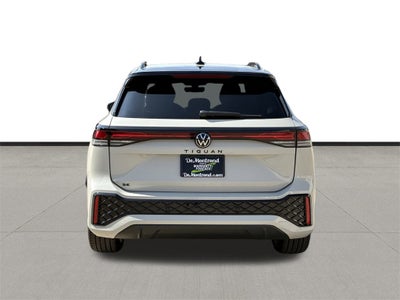 2026 Volkswagen Tiguan 2.0T SE R-Line Black