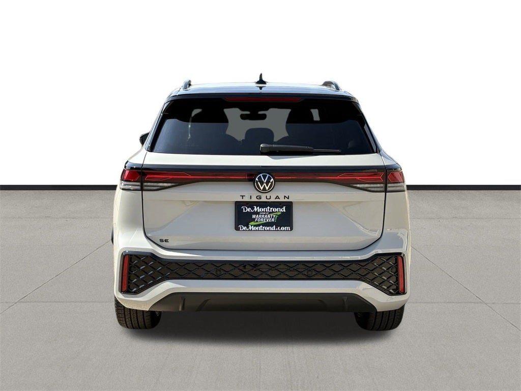 2026 Volkswagen Tiguan 2.0T SE R-Line Black