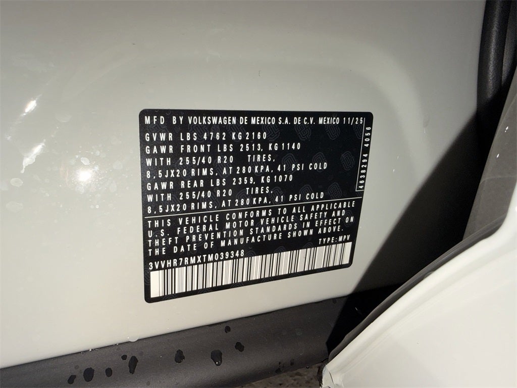 2026 Volkswagen Tiguan 2.0T SE R-Line Black