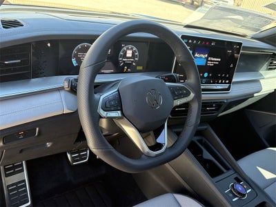 2026 Volkswagen Tiguan 2.0T SE R-Line Black