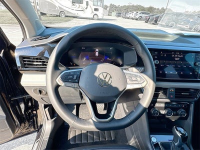 2024 Volkswagen Taos 1.5T SE Black