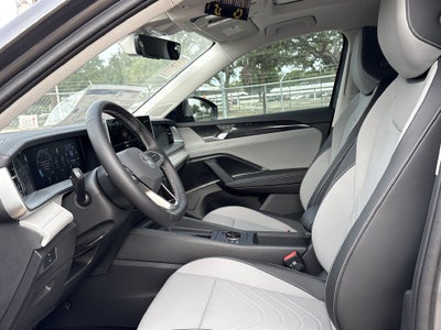 2027 Volkswagen Tiguan 2.0T SE