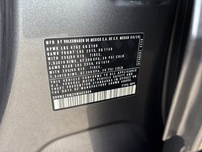 2027 Volkswagen Tiguan 2.0T SE