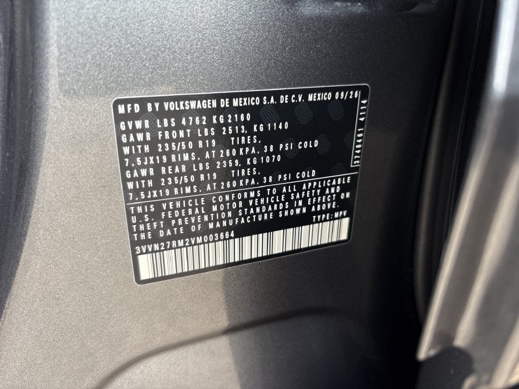 2027 Volkswagen Tiguan 2.0T SE