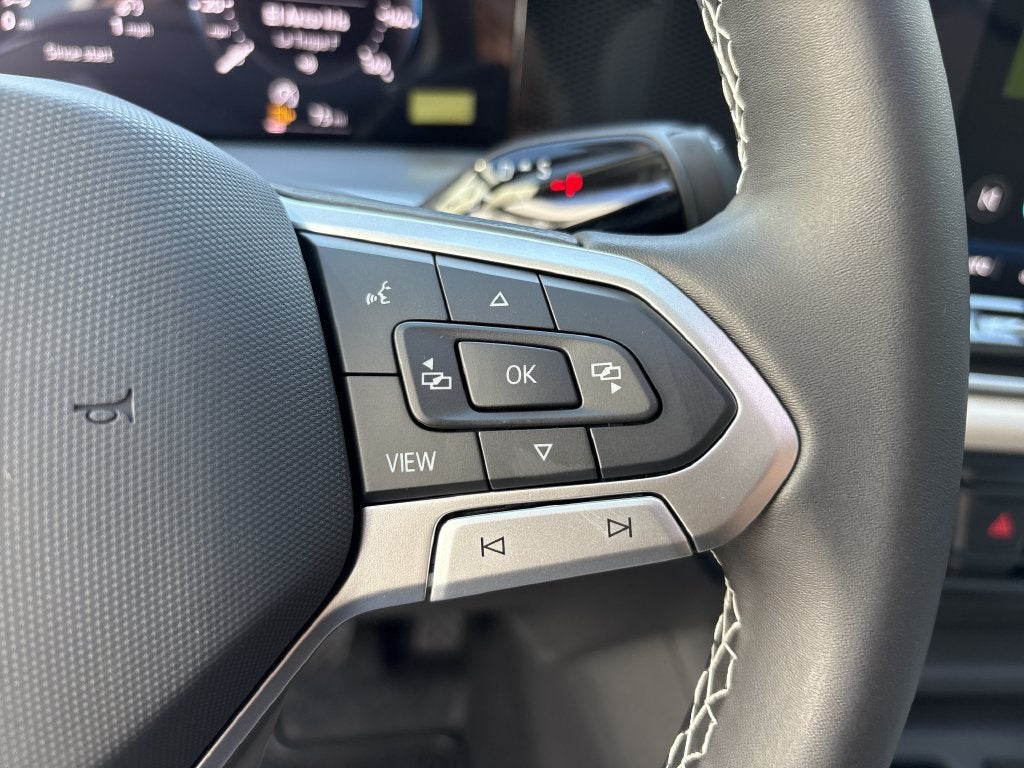 2027 Volkswagen Tiguan 2.0T SE