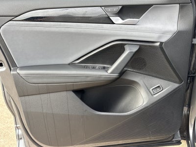 2027 Volkswagen Tiguan 2.0T SE