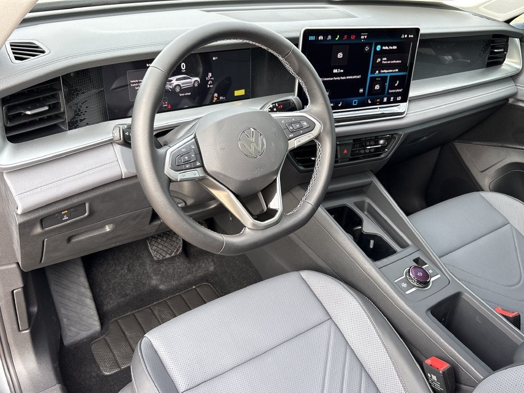 2027 Volkswagen Tiguan 2.0T SE