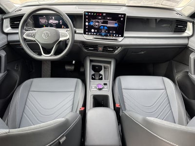 2027 Volkswagen Tiguan 2.0T SE