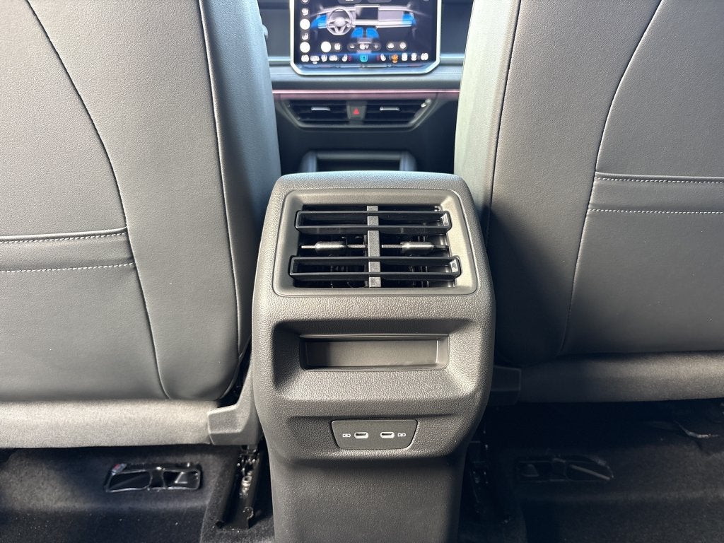 2027 Volkswagen Tiguan 2.0T SE