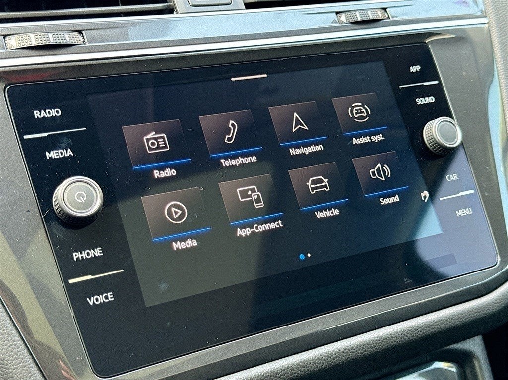 2024 Volkswagen Tiguan 2.0T SE