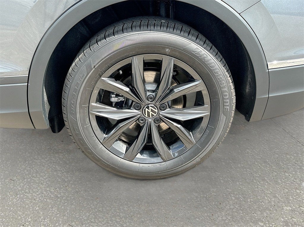 2024 Volkswagen Tiguan 2.0T SE