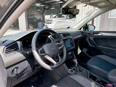 2024 Volkswagen Tiguan 2.0T SE