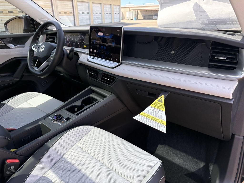 2026 Volkswagen Tiguan 2.0T SE