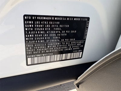 2026 Volkswagen Tiguan 2.0T SE