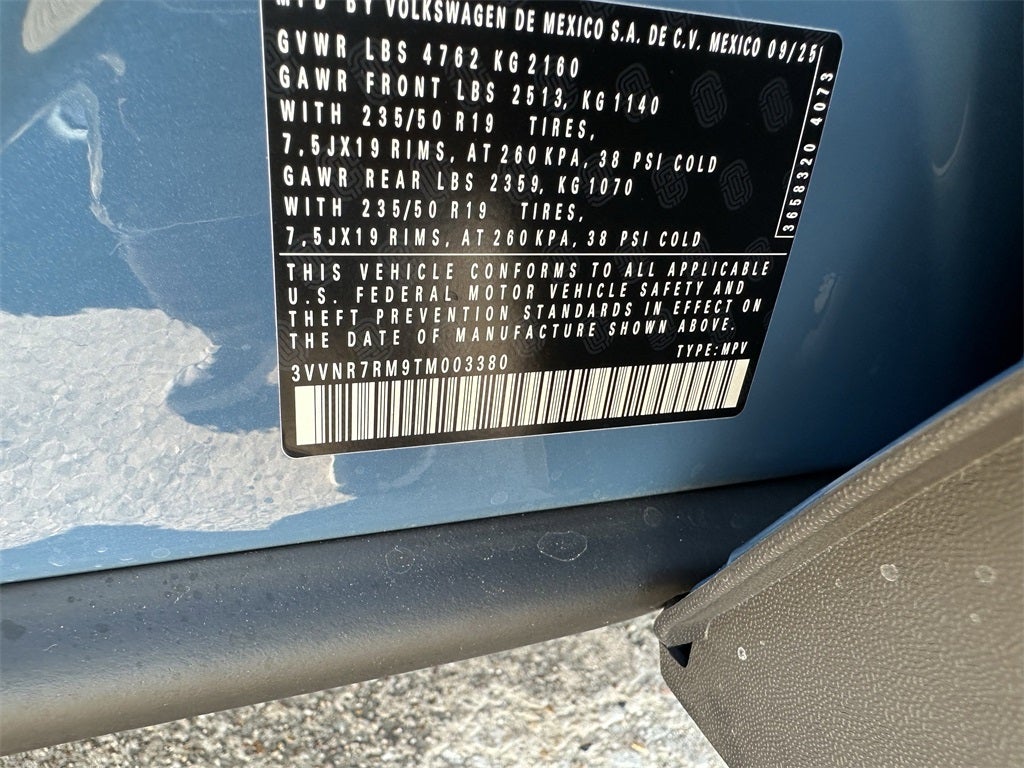 2026 Volkswagen Tiguan 2.0T SE