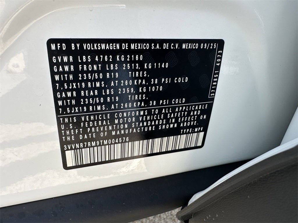 2026 Volkswagen Tiguan 2.0T SE