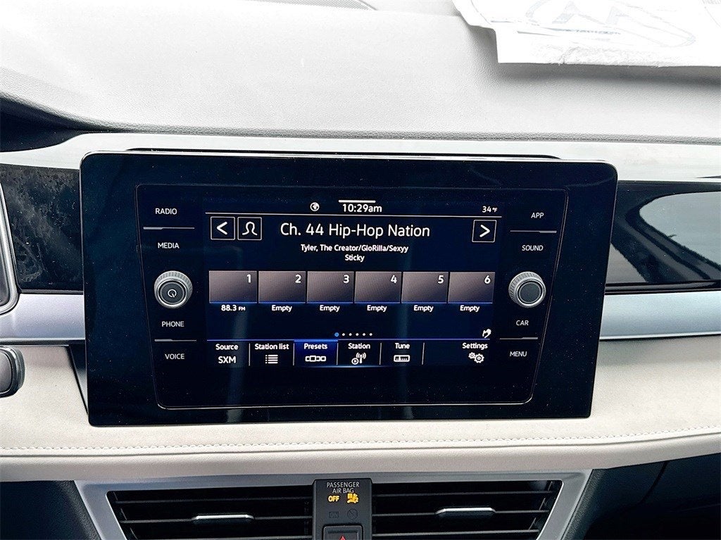 2025 Volkswagen Taos 1.5T SE