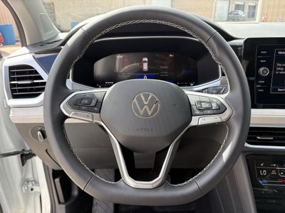 2026 Volkswagen Taos 1.5T SE