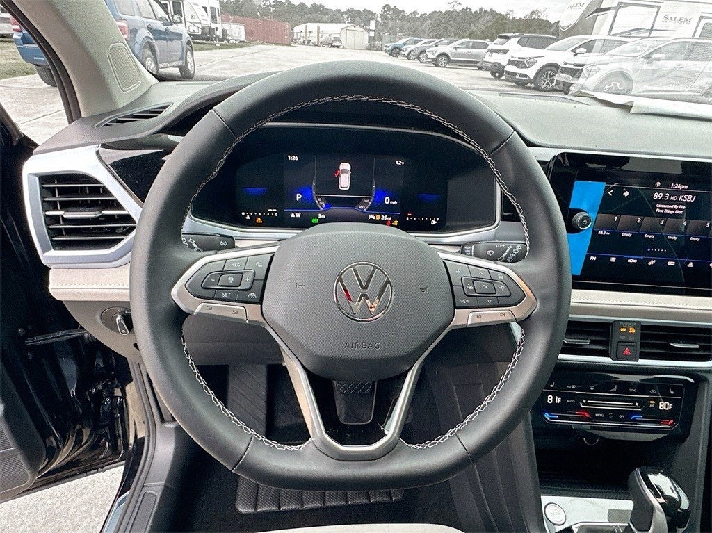 2025 Volkswagen Taos 1.5T SE