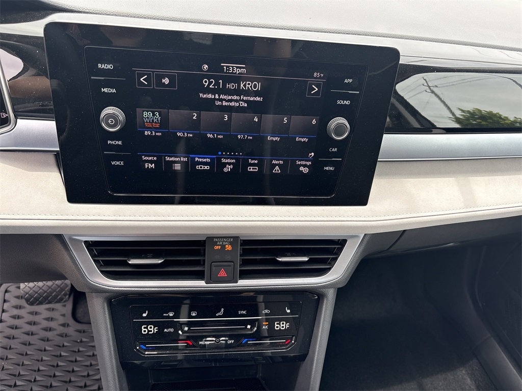 2025 Volkswagen Taos 1.5T SE