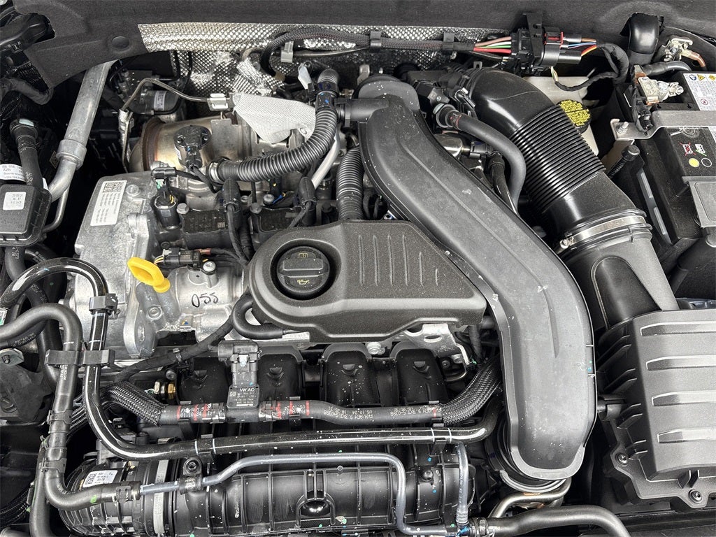 2025 Volkswagen Taos 1.5T SE