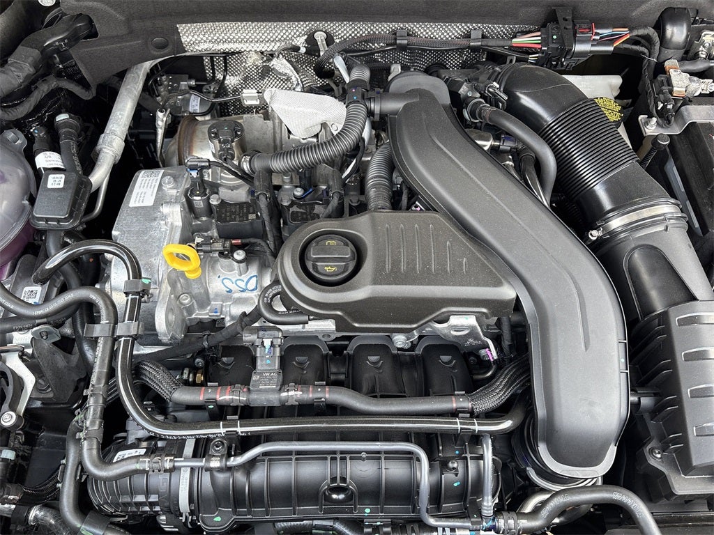 2025 Volkswagen Taos 1.5T SE