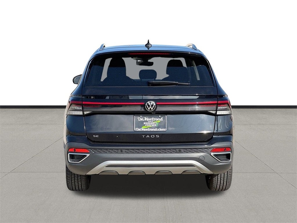 2025 Volkswagen Taos 1.5T SE