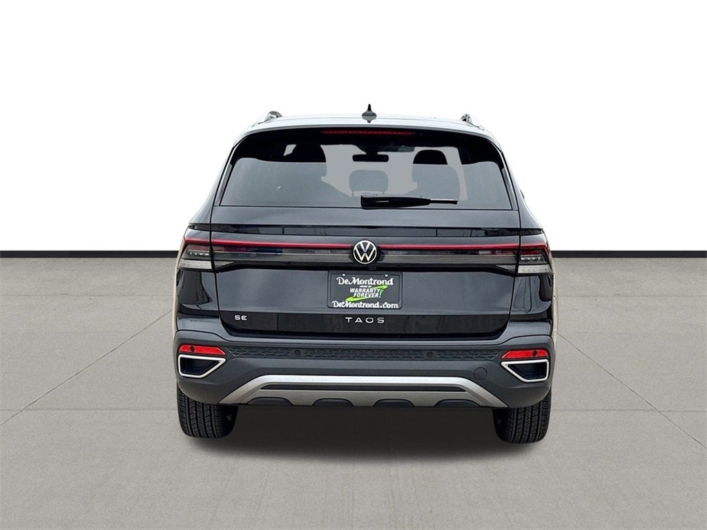 2025 Volkswagen Taos 1.5T SE
