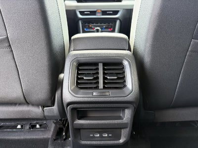 2027 Volkswagen Taos 1.5T SE