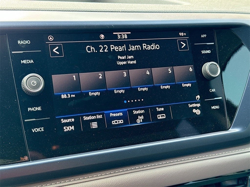 2024 Volkswagen Taos 1.5T SE