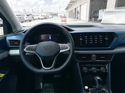 2024 Volkswagen Taos 1.5T SE