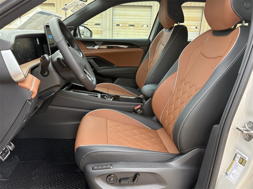 2026 Volkswagen Tiguan 2.0T SEL R-Line