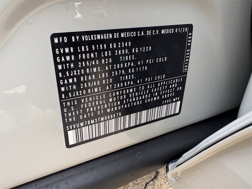 2026 Volkswagen Tiguan 2.0T SEL R-Line