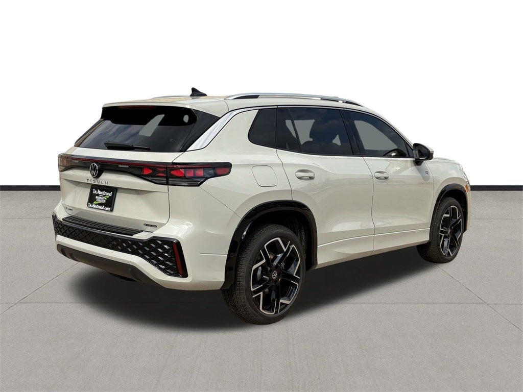 2026 Volkswagen Tiguan 2.0T SEL R-Line