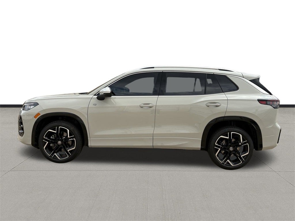 2026 Volkswagen Tiguan 2.0T SEL R-Line