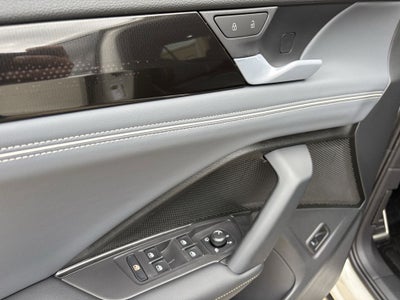 2026 Volkswagen Tiguan 2.0T SEL R-Line