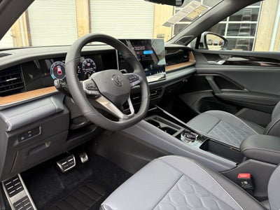 2026 Volkswagen Tiguan 2.0T SEL R-Line