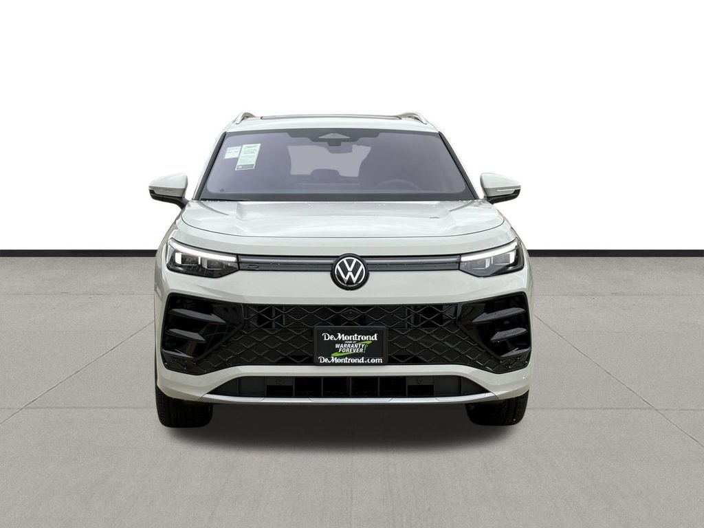 2026 Volkswagen Tiguan 2.0T SEL R-Line