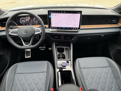 2026 Volkswagen Tiguan 2.0T SEL R-Line