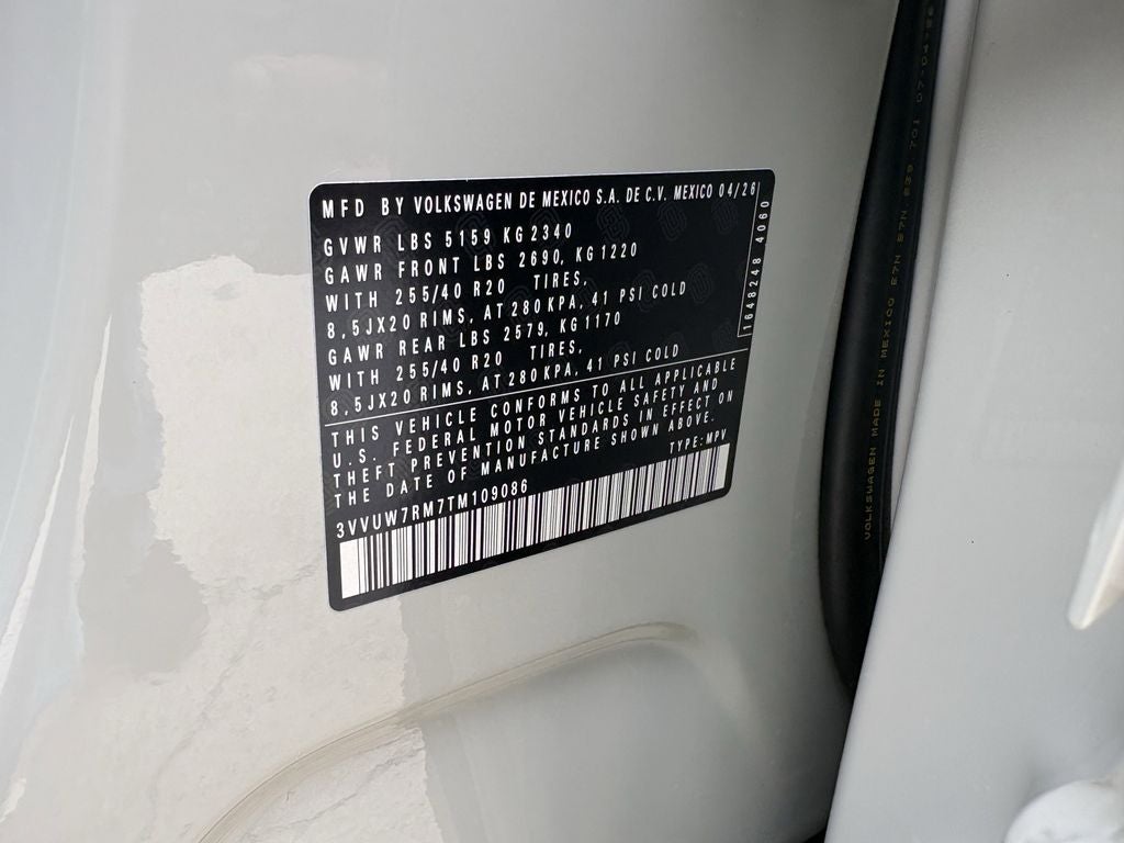 2026 Volkswagen Tiguan 2.0T SEL R-Line