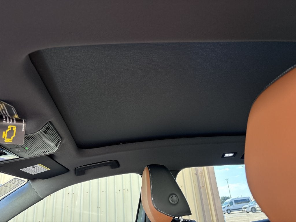 2027 Volkswagen Tiguan 2.0T SEL