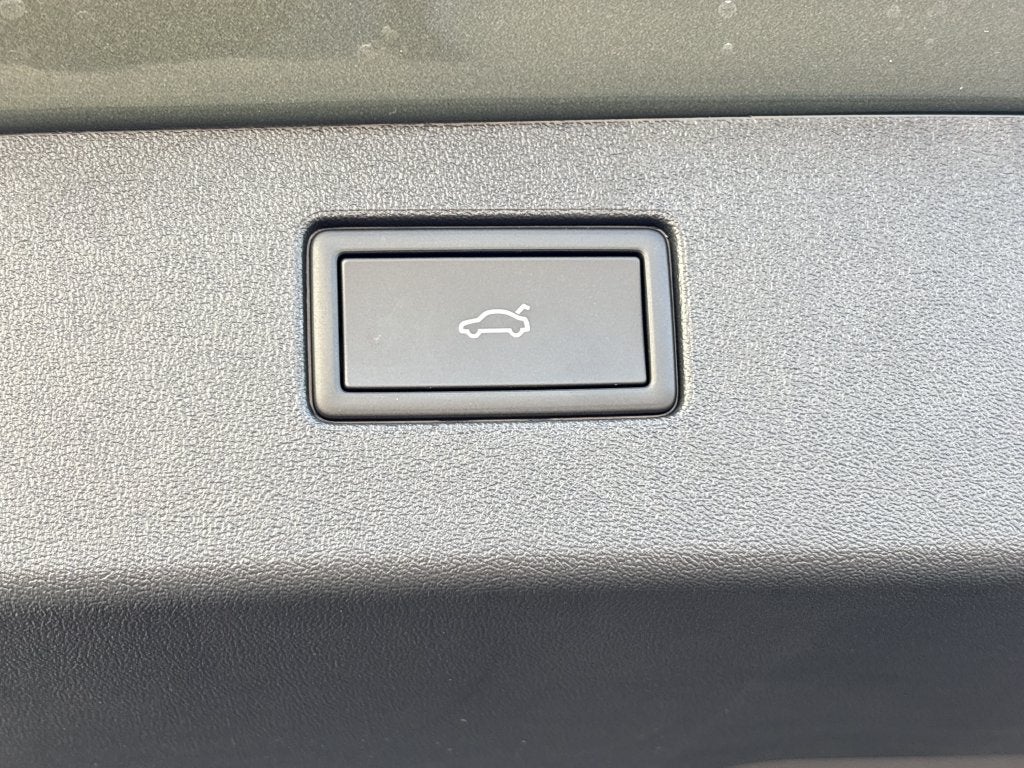 2027 Volkswagen Tiguan 2.0T SEL