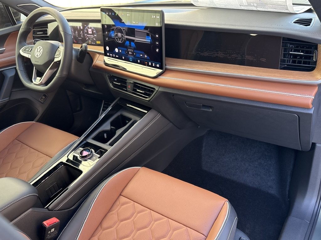 2027 Volkswagen Tiguan 2.0T SEL