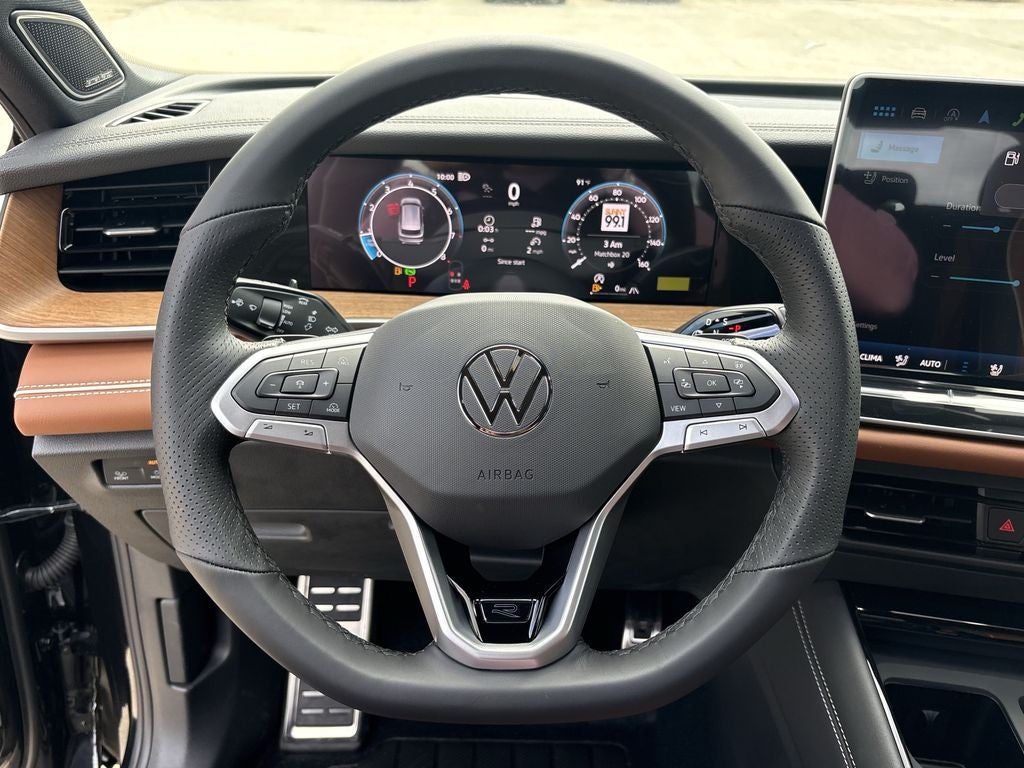 2026 Volkswagen Tiguan 2.0T SEL R-Line
