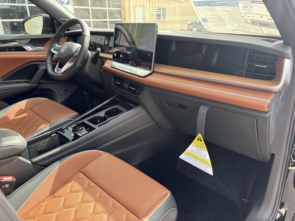 2026 Volkswagen Tiguan 2.0T SEL R-Line