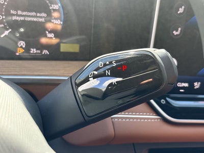 2026 Volkswagen Tiguan 2.0T SEL R-Line