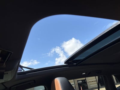 2026 Volkswagen Tiguan 2.0T SEL R-Line