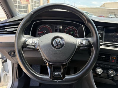 2019 Volkswagen Jetta R-Line